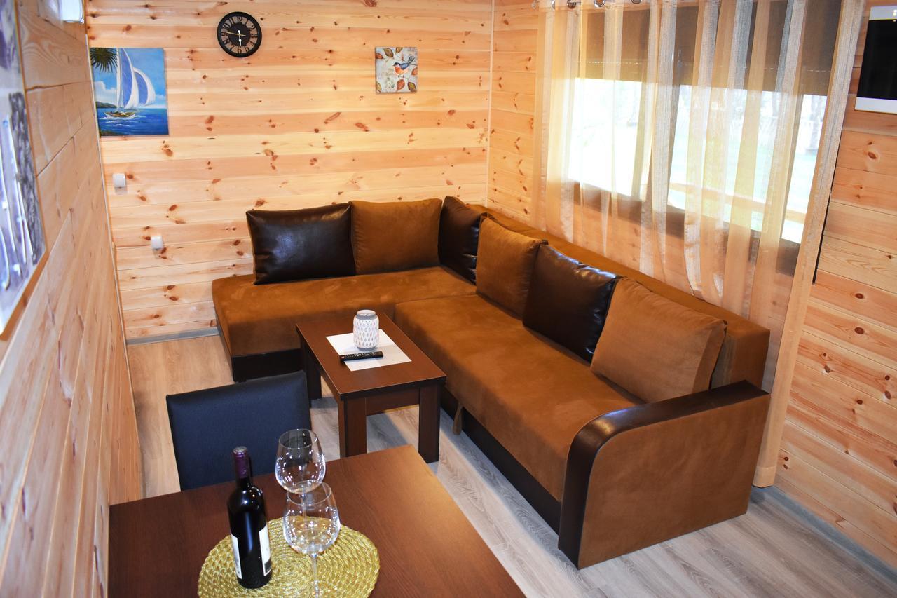 Saranda Beach Bungalow Улцинь Экстерьер фото