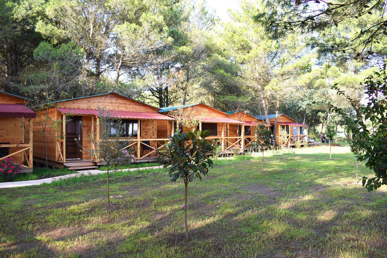 Saranda Beach Bungalow Улцинь Экстерьер фото